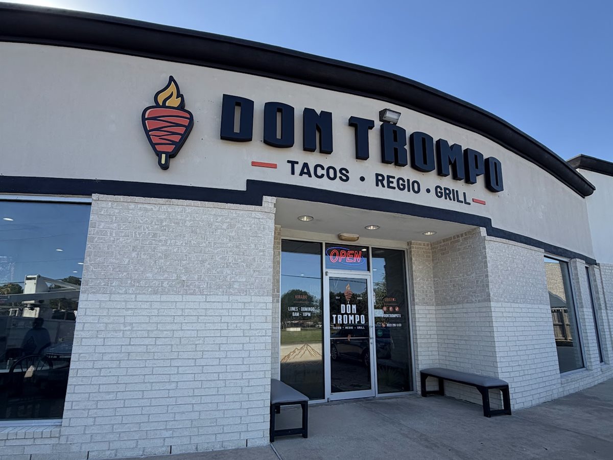 Don Trompo Tacos Regio Grill
